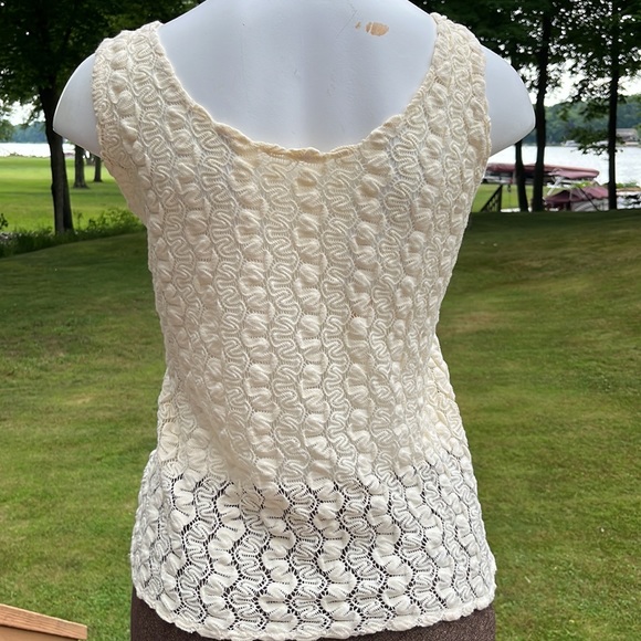 Stretchy sleeveless top M - Picture 5 of 8